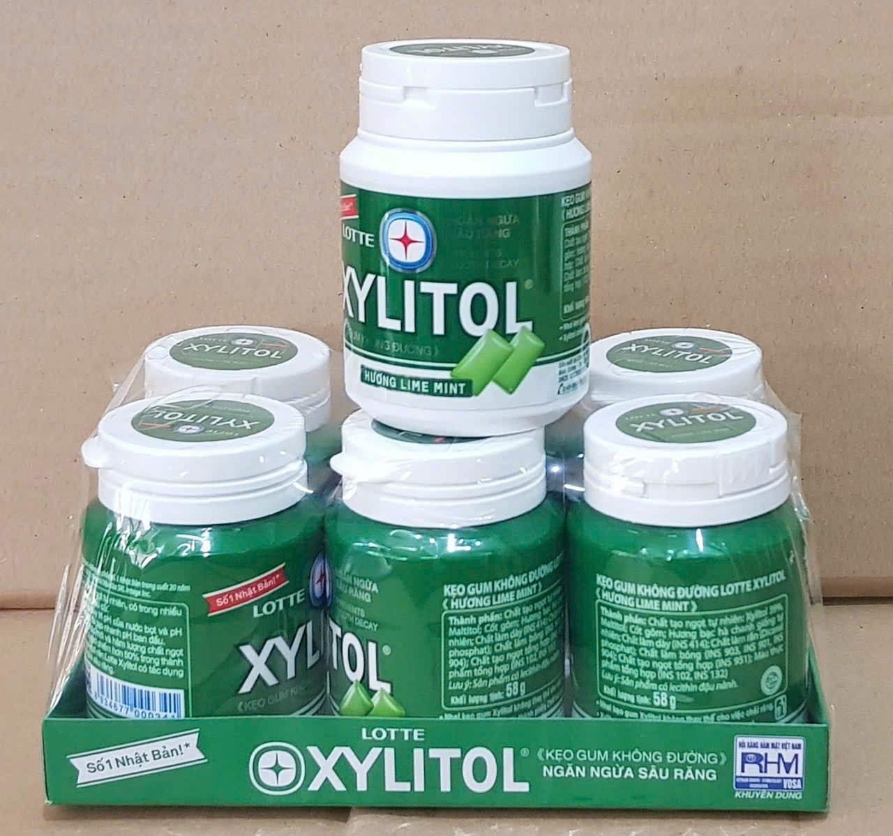 Kẹo gum không đường Lotte Xylitol hương Bạc Hà_Lốc 6 hủ