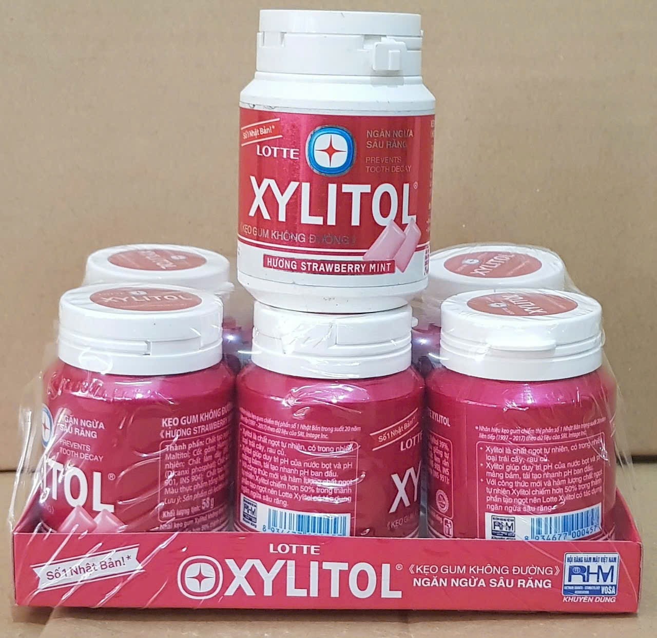 Kẹo gum không đường Lotte Xylitol hương dâu_Lốc 6 Hủ